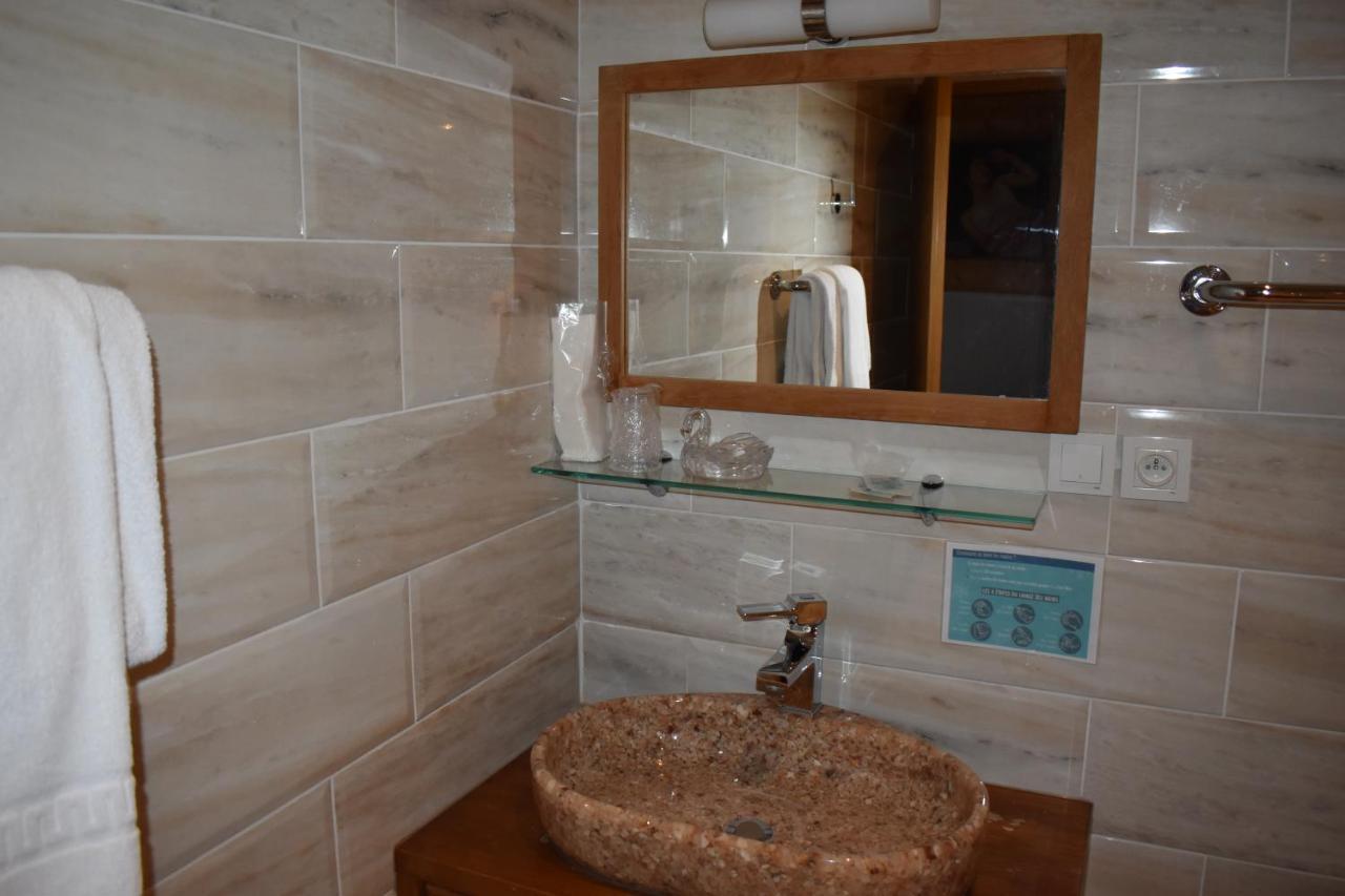 Hotel Le Sauvage Турню Екстер'єр фото