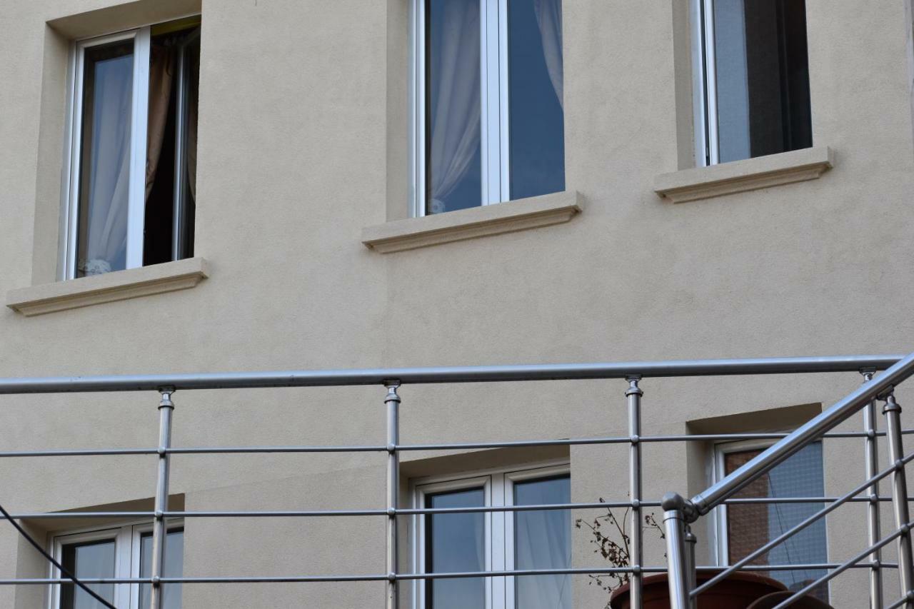 Hotel Le Sauvage Турню Екстер'єр фото